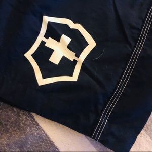 $75 Victorinox Men’s Board Shorts Swim Trunks XL